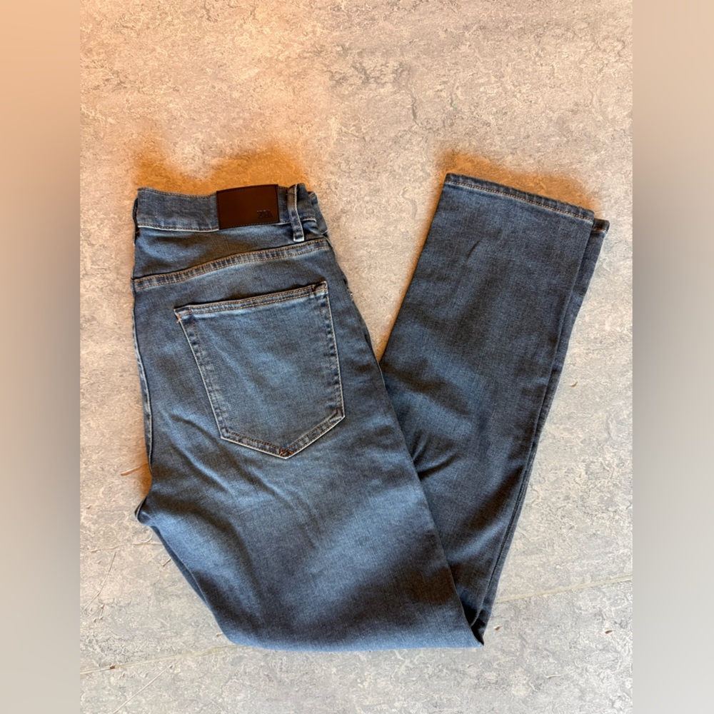 Mens Zara Blue Jeans Slim fit Size 34 EUC